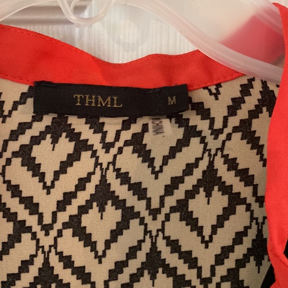 THML v neck top - Picture 2 of 5